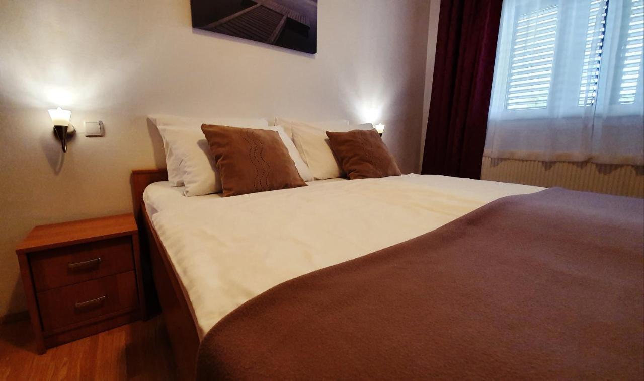 Hotel Adriasobe à Vodice Extérieur photo