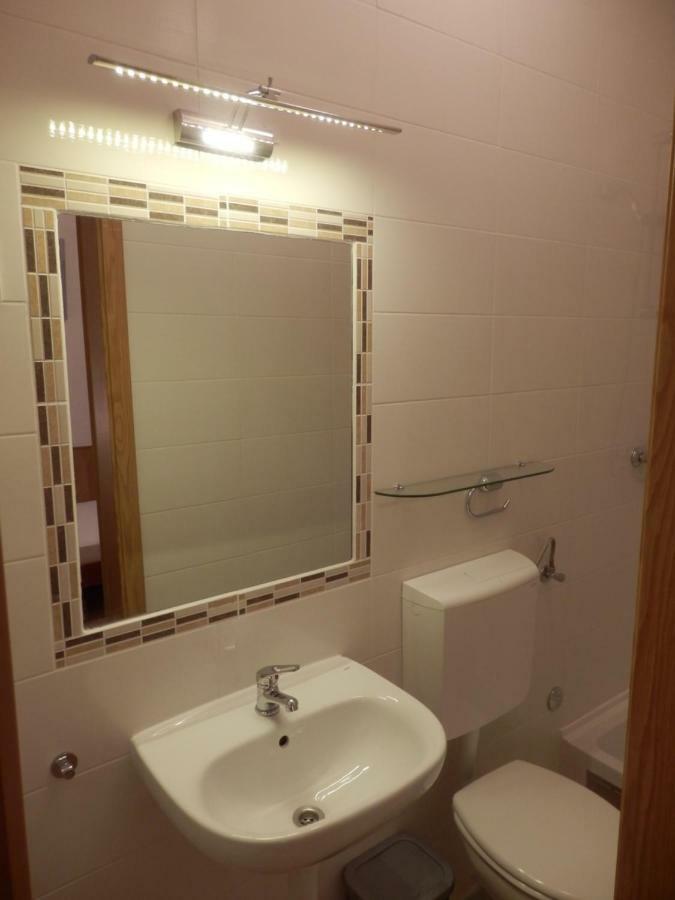 Hotel Adriasobe à Vodice Extérieur photo